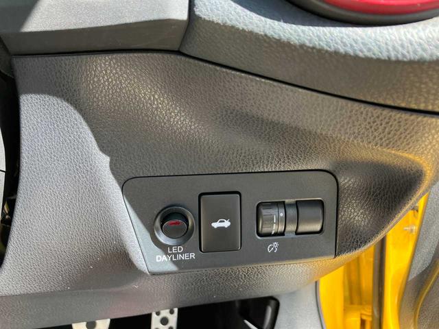 ＢＲＺ ｔＳ　１００台限定色　６速マニュアル　専用レカロシート　ナビ＆ＴＶ　バックカメラ　ＥＴＣ　クルーズコントロール　スペアキー　保証書取説（23枚目）