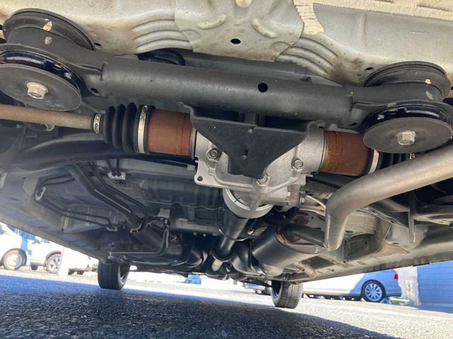 Ｎ－ＷＧＮ Ｌ　４ＷＤ　軽減ブレーキ　ナビ＆ＴＶ　バックカメラ　ステアリングリモコン　クルーズコントロール　シートヒーター　スマートキー　新品夏タイヤ（12枚目）