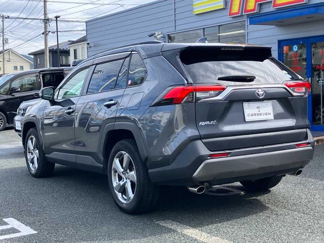 ＲＡＶ４ Ｇ　ワンオーナー　寒冷地仕様　全方位モニター　シートヒーター　ステアリングヒーター　パワーシート　ＥＴＣ　ステアリングリモコン　クルコン　軽減ブレーキ　ＢＳＭ　ドラレコ前後　パワーバックドア（11枚目）