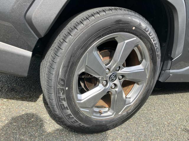 ＲＡＶ４ Ｇ　ワンオーナー　寒冷地仕様　全方位モニター　シートヒーター　ステアリングヒーター　パワーシート　ＥＴＣ　ステアリングリモコン　クルコン　軽減ブレーキ　ＢＳＭ　ドラレコ前後　パワーバックドア（16枚目）