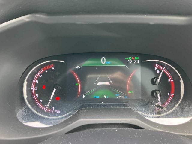 ＲＡＶ４ Ｇ　ワンオーナー　寒冷地仕様　全方位モニター　シートヒーター　ステアリングヒーター　パワーシート　ＥＴＣ　ステアリングリモコン　クルコン　軽減ブレーキ　ＢＳＭ　ドラレコ前後　パワーバックドア（18枚目）