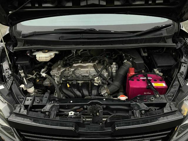 ヴォクシー ＺＳ　４ＷＤ／アルパインナビ／フルセグＴＶ／バックカメラ／Ｂｌｕｅｔｏｏｔｈ／アルパインフリップダウンモニター／両側スライド／片側電動スライドドア／ＬＥＤヘッドライト／フォグランプ／ＥＴＣ／横滑り防止／（2枚目）