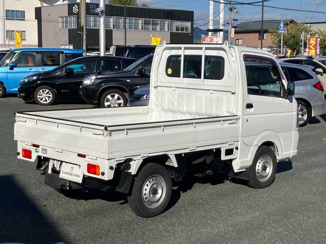 ＮＴ１００クリッパートラック ＳＤ　ワンオーナー　４ＷＤ　パワステ　５速マニュアル　バイザー＆マット（11枚目）