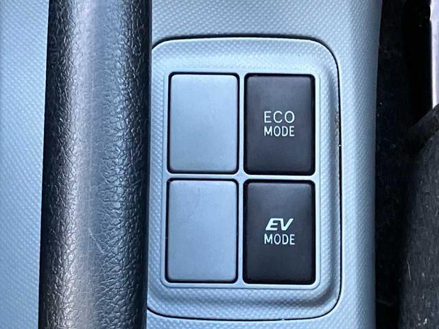 アクア S 車検令和9年5月/純正ナビ/TV/バックカメラ/プッシュ式エンジンスタート/ETC/スペアキー/(11枚目)