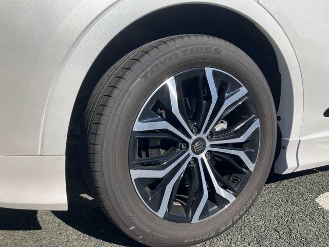 クラウンクロスオーバー G モデリスタフロントスポイラー サイド・リアスカート カラードフェンダー ワンオーナー バックカメラ ETC 軽減ブレーキ フルセグTV ドラレコ前後 AC100V・1500W給電(17枚目)