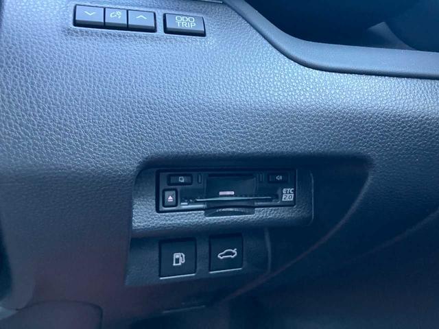 クラウンクロスオーバー G モデリスタフロントスポイラー サイド・リアスカート カラードフェンダー ワンオーナー バックカメラ ETC 軽減ブレーキ フルセグTV ドラレコ前後 AC100V・1500W給電(29枚目)