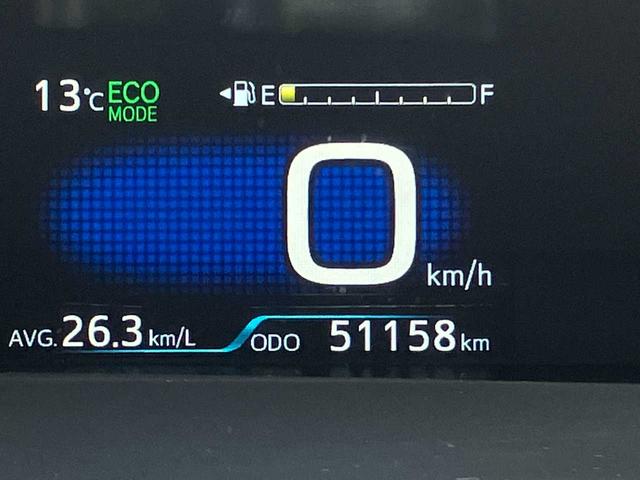 プリウス Ｓセーフティプラス　４ＷＤ寒冷地仕様　フロントフォグ／リヤフォグ／ナビ／ＴＶ／バックカメラ／ドライブレコーダー前後／クルーズコントロール／ＥＴＣ／フロントガラス熱線／オートライト／シンプルインテリジェントパーキングアシスト／全塗装（7枚目）