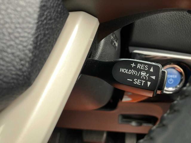 プリウス Ｓセーフティプラス　４ＷＤ寒冷地仕様　フロントフォグ／リヤフォグ／ナビ／ＴＶ／バックカメラ／ドライブレコーダー前後／クルーズコントロール／ＥＴＣ／フロントガラス熱線／オートライト／シンプルインテリジェントパーキングアシスト／全塗装（9枚目）