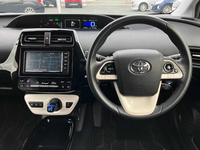 プリウス Ｓセーフティプラス　４ＷＤ寒冷地仕様　フロントフォグ／リヤフォグ／ナビ／ＴＶ／バックカメラ／ドライブレコーダー前後／クルーズコントロール／ＥＴＣ／フロントガラス熱線／オートライト／シンプルインテリジェントパーキングアシスト／全塗装（20枚目）