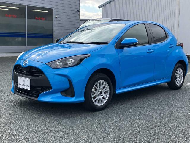 ヤリス Ｇ　４ＷＤ　ワンオーナー　全方位モニター　ＬＥＤライト　オートライト・ハイビーム　軽減ブレーキ　ドライブレコーダー前後　ステリモ　クルコン　２０２５年製夏タイヤ　フロントガラス熱線（6枚目）