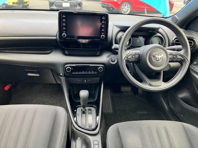 ヤリス Ｇ　４ＷＤ　ワンオーナー　全方位モニター　ＬＥＤライト　オートライト・ハイビーム　軽減ブレーキ　ドライブレコーダー前後　ステリモ　クルコン　２０２５年製夏タイヤ　フロントガラス熱線（36枚目）