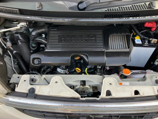 タント カスタムＲＳ　４ＷＤ　両側パワースライドドア　ナビ＆ＴＶ　ＥＴＣ　エンスタ（3枚目）