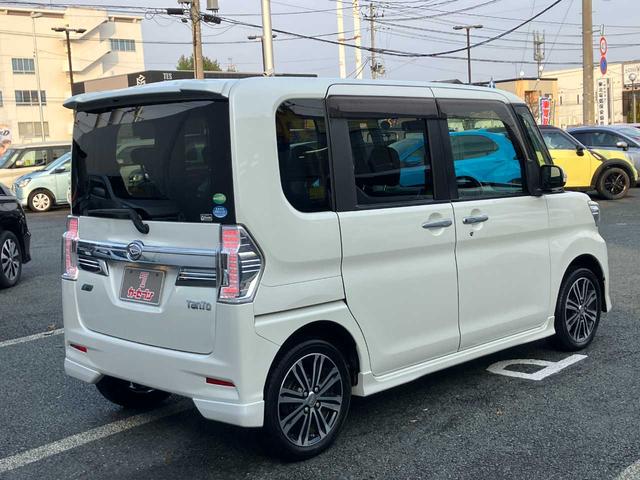 タント カスタムＲＳ　４ＷＤ　両側パワースライドドア　ナビ＆ＴＶ　ＥＴＣ　エンスタ（14枚目）