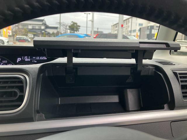 タント カスタムＲＳ　４ＷＤ　両側パワースライドドア　ナビ＆ＴＶ　ＥＴＣ　エンスタ（26枚目）