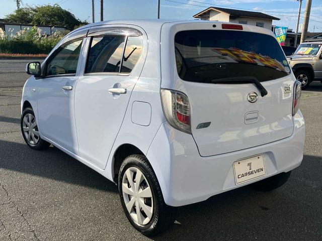 ミライース Ｘｆ　スマートセレクションＳＡ　４ＷＤ／衝突軽減ブレーキ／横滑防止／ＡＢＳ／フォグランプ／エコアイドル／電動格納サイドミラー／キーレス／ＣＤ／ＡＵＸ／ＦＭ／ＡＭ（10枚目）