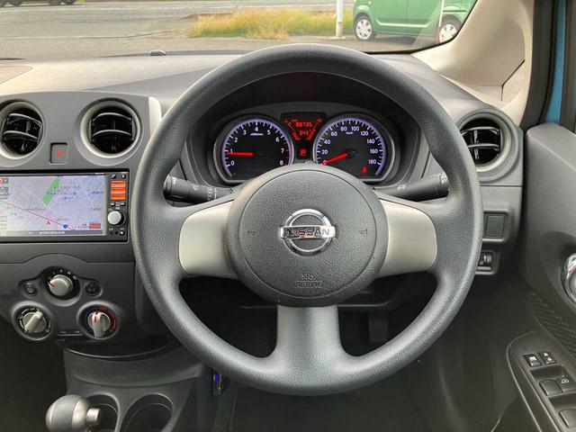 ノート Ｘ　ＦＯＵＲ　切替４ＷＤ／純正エンジンスターター／プッシュスタート／純正ナビＭＭ１１２－Ｗ／１セグＴＶ／ＣＤ／ＡＵＸ／ＥＴＣ／電動格納サイドミラー／スペアキー（12枚目）