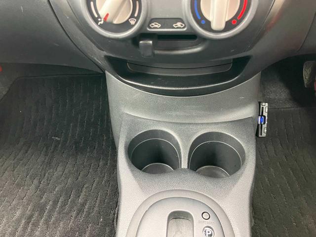 ノート Ｘ　ＦＯＵＲ　切替４ＷＤ／純正エンジンスターター／プッシュスタート／純正ナビＭＭ１１２－Ｗ／１セグＴＶ／ＣＤ／ＡＵＸ／ＥＴＣ／電動格納サイドミラー／スペアキー（18枚目）