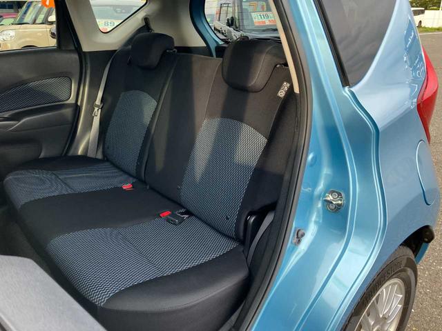 ノート Ｘ　ＦＯＵＲ　切替４ＷＤ／純正エンジンスターター／プッシュスタート／純正ナビＭＭ１１２－Ｗ／１セグＴＶ／ＣＤ／ＡＵＸ／ＥＴＣ／電動格納サイドミラー／スペアキー（36枚目）