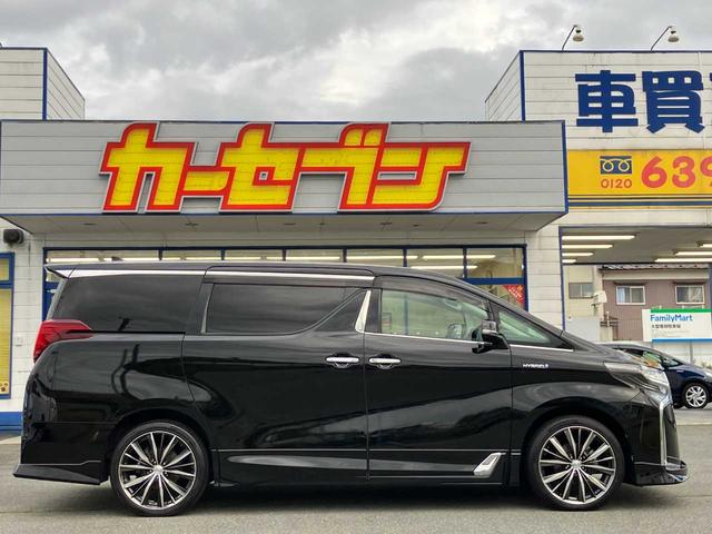 アルファードハイブリッド SR Cパッケージ 寒冷地仕様/4WD/TRDエアロ/衝突軽減/エンジンスターター/アルパインナビ/フルセグTV/Bluetooth/DVD再生/フリップダウンモニタ/バックカメラ/ステアリングヒータ/シートヒータ&クー(6枚目)