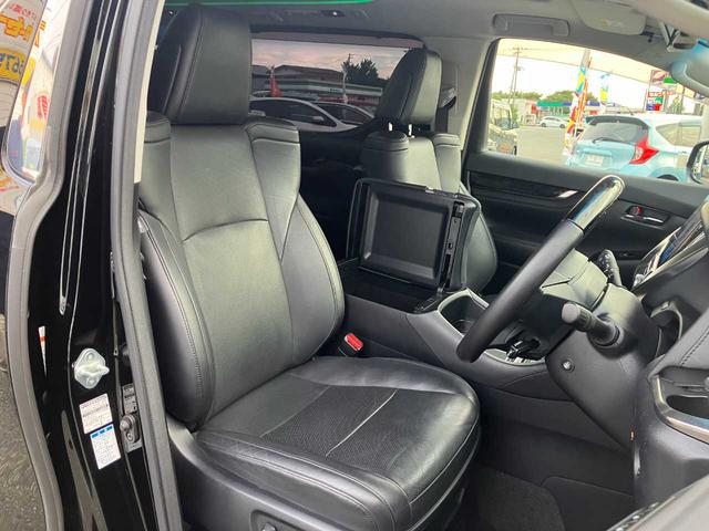 アルファードハイブリッド SR Cパッケージ 寒冷地仕様/4WD/TRDエアロ/衝突軽減/エンジンスターター/アルパインナビ/フルセグTV/Bluetooth/DVD再生/フリップダウンモニタ/バックカメラ/ステアリングヒータ/シートヒータ&クー(35枚目)