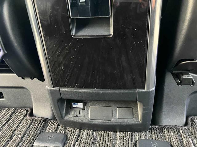 アルファードハイブリッド SR Cパッケージ 寒冷地仕様/4WD/TRDエアロ/衝突軽減/エンジンスターター/アルパインナビ/フルセグTV/Bluetooth/DVD再生/フリップダウンモニタ/バックカメラ/ステアリングヒータ/シートヒータ&クー(68枚目)