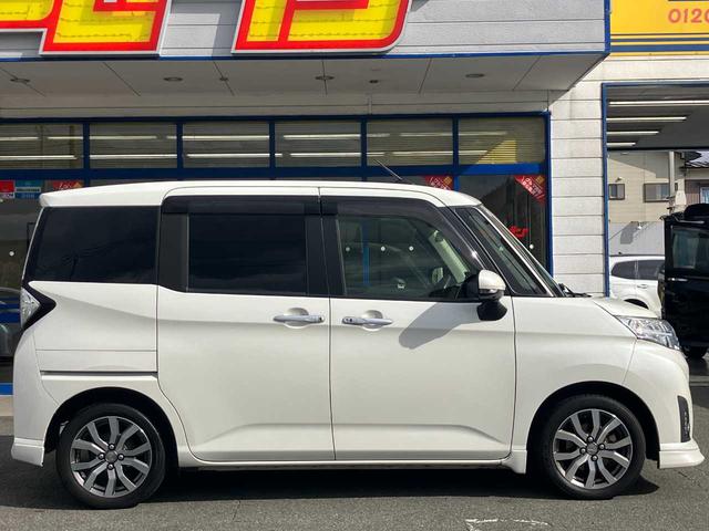 トール カスタムＧ　ＳＡＩＩ　４ＷＤ／フロントガラス熱線／両側パワースライドドア／衝突軽減ブレーキ／横滑防止／シートヒータ／ドラレコ／ナビ／フルセグＴＶ／Ｂｌｕｅｔｏｏｔｈ／ＤＶＤ再生／全方位モニター／アイドリングストップ／ＥＴＣ（7枚目）