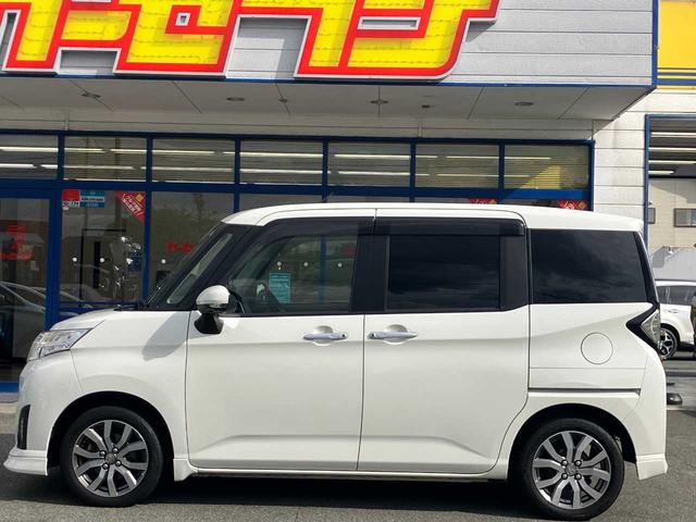 トール カスタムＧ　ＳＡＩＩ　４ＷＤ／フロントガラス熱線／両側パワースライドドア／衝突軽減ブレーキ／横滑防止／シートヒータ／ドラレコ／ナビ／フルセグＴＶ／Ｂｌｕｅｔｏｏｔｈ／ＤＶＤ再生／全方位モニター／アイドリングストップ／ＥＴＣ（8枚目）