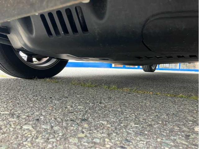 トール カスタムＧ　ＳＡＩＩ　４ＷＤ／フロントガラス熱線／両側パワースライドドア／衝突軽減ブレーキ／横滑防止／シートヒータ／ドラレコ／ナビ／フルセグＴＶ／Ｂｌｕｅｔｏｏｔｈ／ＤＶＤ再生／全方位モニター／アイドリングストップ／ＥＴＣ（69枚目）