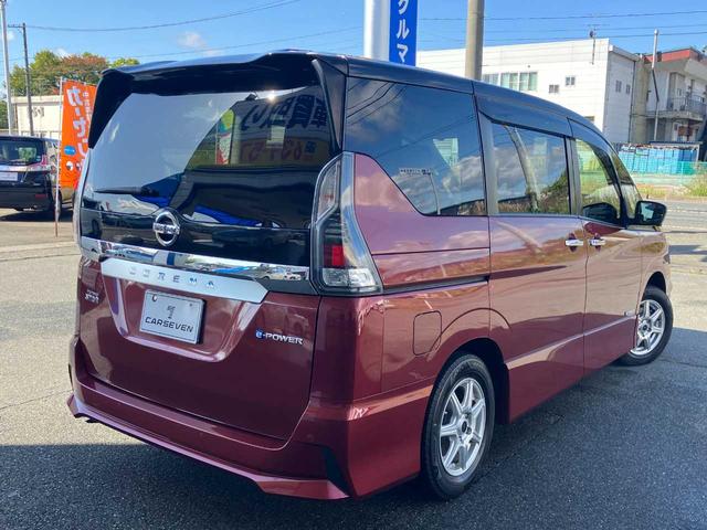 セレナ ｅ－パワー　ハイウェイスターＶ　ワンオーナー／プロパイロット／両側パワスラ／セーフティパックＢ／衝突軽減／横滑防止／アルパインナビ／フリップダウン／全方位モニタ／Ｂｌｕｅｔｏｏｔｈ／フルセグ／ＤＶＤ／ステアリングヒータ／前席ヒーター（3枚目）