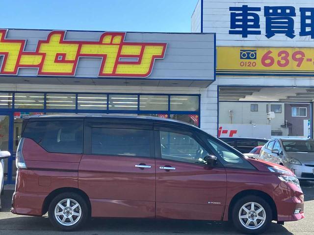 セレナ ｅ－パワー　ハイウェイスターＶ　ワンオーナー／プロパイロット／両側パワスラ／セーフティパックＢ／衝突軽減／横滑防止／アルパインナビ／フリップダウン／全方位モニタ／Ｂｌｕｅｔｏｏｔｈ／フルセグ／ＤＶＤ／ステアリングヒータ／前席ヒーター（6枚目）