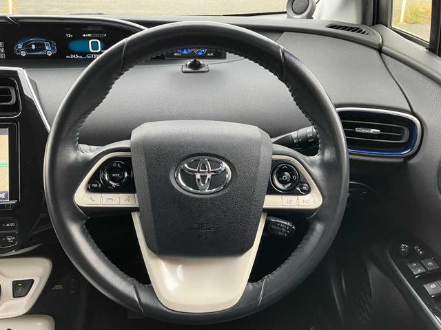 プリウス Aプレミアム ツーリングセレクション 4WD/衝突軽減ブレーキ/横滑防止/BSM/寒冷地/フロントガラス熱線/リアフォグ/エンスタ/黒革シート/HUD/クルコン/ナビ/フルセグTV/Bluetooth/DVD/Bカメラ/ドラレコ/ETC/(11枚目)