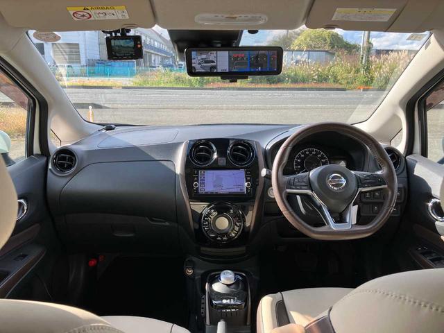 ノート ｅ－パワー　メダリスト　ＦＯＵＲ　切替４ＷＤ／１オーナ／衝突軽減ブレーキ／横滑り防止／エンジンスターター／前後ソナー／ナビ／フルセグＴＶ／ＤＶＤ再生／ＣＤ／アラウンドビューモニター／前後ドライブレコーダー／クルコン／ＥＴＣ／ＬＥＤライ（2枚目）