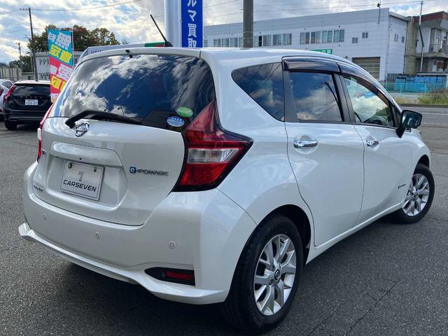 ノート ｅ－パワー　メダリスト　ＦＯＵＲ　切替４ＷＤ／１オーナ／衝突軽減ブレーキ／横滑り防止／エンジンスターター／前後ソナー／ナビ／フルセグＴＶ／ＤＶＤ再生／ＣＤ／アラウンドビューモニター／前後ドライブレコーダー／クルコン／ＥＴＣ／ＬＥＤライ（3枚目）