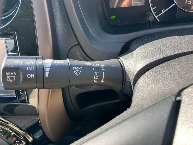 ノート ｅ－パワー　メダリスト　ＦＯＵＲ　切替４ＷＤ／１オーナ／衝突軽減ブレーキ／横滑り防止／エンジンスターター／前後ソナー／ナビ／フルセグＴＶ／ＤＶＤ再生／ＣＤ／アラウンドビューモニター／前後ドライブレコーダー／クルコン／ＥＴＣ／ＬＥＤライ（28枚目）