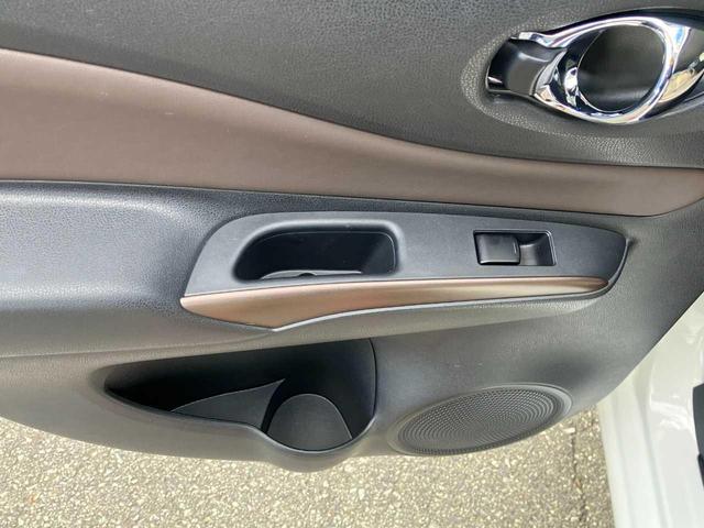 ノート ｅ－パワー　メダリスト　ＦＯＵＲ　切替４ＷＤ／１オーナ／衝突軽減ブレーキ／横滑り防止／エンジンスターター／前後ソナー／ナビ／フルセグＴＶ／ＤＶＤ再生／ＣＤ／アラウンドビューモニター／前後ドライブレコーダー／クルコン／ＥＴＣ／ＬＥＤライ（54枚目）