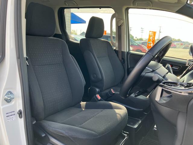 ヴォクシー ハイブリッドV 両側パワースライドドア/モデリスタエアロ/横滑防止/おくだけ充電/リアヒーター/ナビ/Bluetooth/DVD再生/バックカメラ/前席シートヒーター/ビルトインETC/オート電動格納サイドミラー(35枚目)