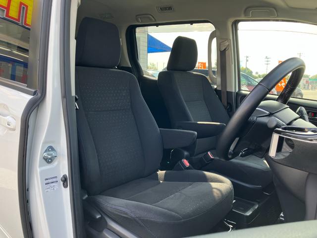 ヴォクシー ハイブリッドV 両側パワースライドドア/モデリスタエアロ/横滑防止/おくだけ充電/リアヒーター/ナビ/Bluetooth/DVD再生/バックカメラ/前席シートヒーター/ビルトインETC/オート電動格納サイドミラー(36枚目)