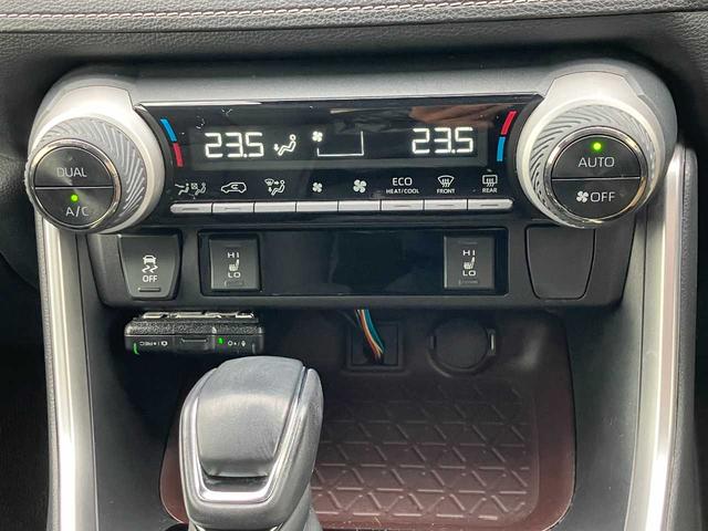 ＲＡＶ４ ハイブリッドＧ　ハイブリッド４ＷＤ／モデリスタ／レザー／１オーナ／ＢＳＭ／寒冷地／フロントガラス熱線／リアフォグ／衝突軽減／横滑防止／前席シートヒータ／自動バックドア／ナビ／フルセグ／ブルートゥース／ＤＶＤ／Ｂカメラ（19枚目）