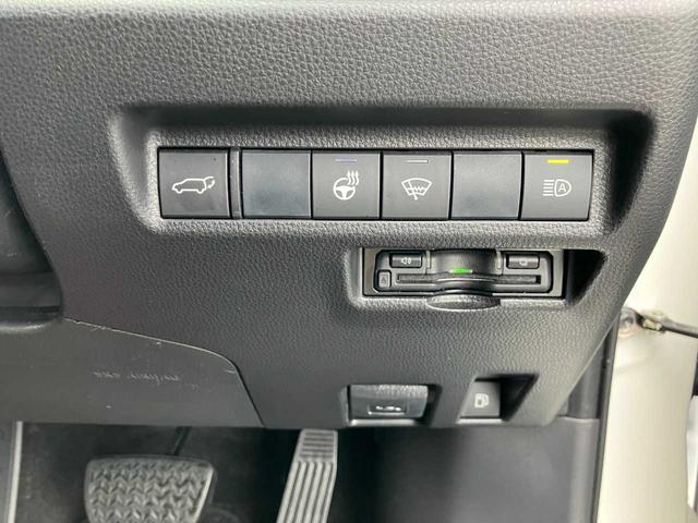 ＲＡＶ４ ハイブリッドＧ　ハイブリッド４ＷＤ／モデリスタ／レザー／１オーナ／ＢＳＭ／寒冷地／フロントガラス熱線／リアフォグ／衝突軽減／横滑防止／前席シートヒータ／自動バックドア／ナビ／フルセグ／ブルートゥース／ＤＶＤ／Ｂカメラ（26枚目）