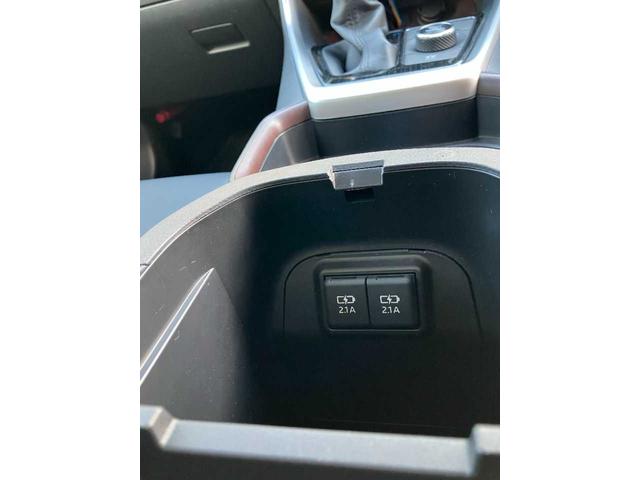 ＲＡＶ４ ハイブリッドＧ　ハイブリッド４ＷＤ／モデリスタ／レザー／１オーナ／ＢＳＭ／寒冷地／フロントガラス熱線／リアフォグ／衝突軽減／横滑防止／前席シートヒータ／自動バックドア／ナビ／フルセグ／ブルートゥース／ＤＶＤ／Ｂカメラ（27枚目）