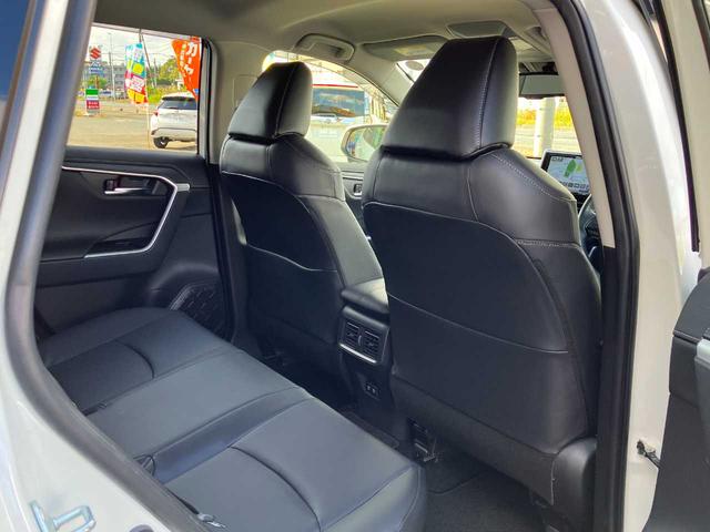 ＲＡＶ４ ハイブリッドＧ　ハイブリッド４ＷＤ／モデリスタ／レザー／１オーナ／ＢＳＭ／寒冷地／フロントガラス熱線／リアフォグ／衝突軽減／横滑防止／前席シートヒータ／自動バックドア／ナビ／フルセグ／ブルートゥース／ＤＶＤ／Ｂカメラ（38枚目）