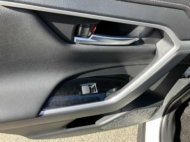 ＲＡＶ４ ハイブリッドＧ　ハイブリッド４ＷＤ／モデリスタ／レザー／１オーナ／ＢＳＭ／寒冷地／フロントガラス熱線／リアフォグ／衝突軽減／横滑防止／前席シートヒータ／自動バックドア／ナビ／フルセグ／ブルートゥース／ＤＶＤ／Ｂカメラ（56枚目）