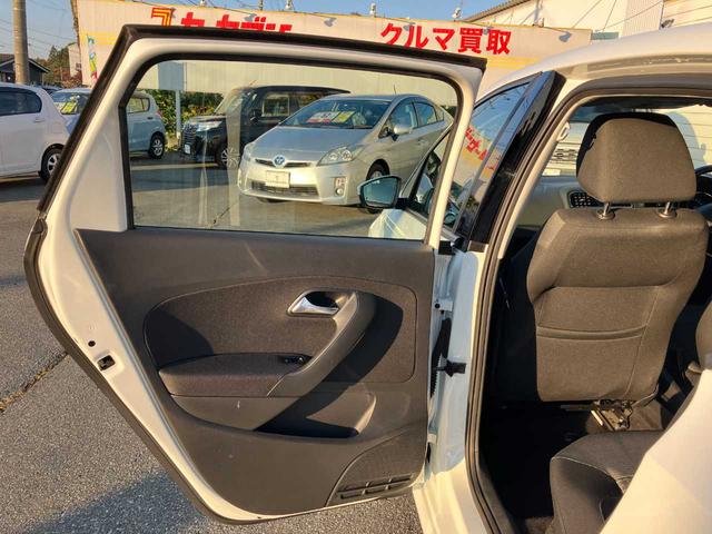 ポロ TSIコンフォートライン 横滑防止/ディスプレイオーディオ/ETC/ブルートゥース/AUX/USB/アイドリングストップ/カーテン&サイドエアバック/社外15インチアルミホイール(44枚目)