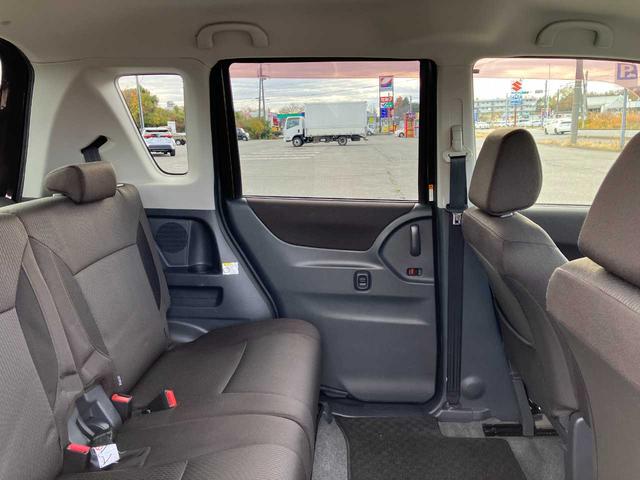 ソリオ S 4WD/シートヒーター/エンスタ/両側パワースライドドア/横滑防止/ナビ/フルセグTV/ブルートゥース/DVD再生/CD/USB/オートライト/フォグランプ/サイドミラーヒーター/電動格納サイドミラー(32枚目)