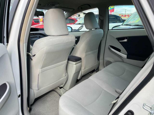 プリウス Ｓ　ワンオーナー／横滑り防止／寒冷地仕様／フロントガラス熱線／リアフォグランプ／フロントフォグランプ／純正１５インチアルミホイール（46枚目）