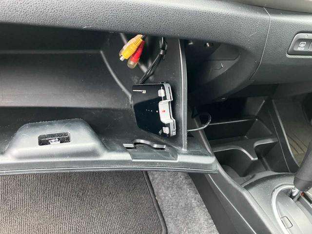 フィットハイブリッド ベースグレード　ハイブリッド／ＥＴＣ／オート電動格納サイドミラー／ナビ／フルセグＴＶ／ＤＶＤ再生／クルーズコントロール／ＥＣＯＮ／キーレス（21枚目）