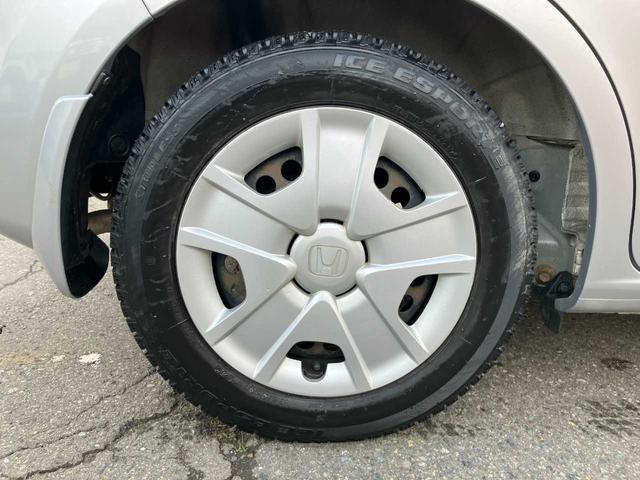 フィットハイブリッド ベースグレード　ハイブリッド／ＥＴＣ／オート電動格納サイドミラー／ナビ／フルセグＴＶ／ＤＶＤ再生／クルーズコントロール／ＥＣＯＮ／キーレス（52枚目）