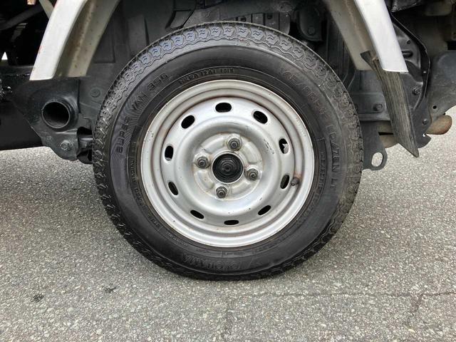 サンバートラック ＴＣ　４ＷＤ／オートマ／エアコン／パワステ／ゲートチェーン／ゴムマット／ＡＴＰＯＷＥＲスイッチ／運転席＆助手席エアバック（34枚目）