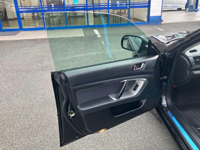 レガシィツーリングワゴン ２．０ＧＴスペックＢ　６速マニュアル／約２２１千ｋｍ時タイミングベルト交換済み／カロッツェリアナビ／フルセグＴＶ／ブルートゥース／ＤＶＤ再生／バックカメラ／ＨＫＳマフラー／純正１８アルミ／ワーク１８アルミ夏付き（62枚目）