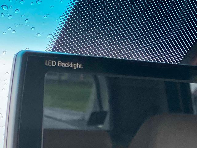 シボレーアバランチ ＬＴＺ　フリップダウンモニター　オートクルーズコントロール　ナビ　ＴＶ　バックカメラ　キーレスエントリー　電動格納ミラー　シートヒーター　シートエアコン　オートライト　アルミホイール　ＥＳＣ（22枚目）